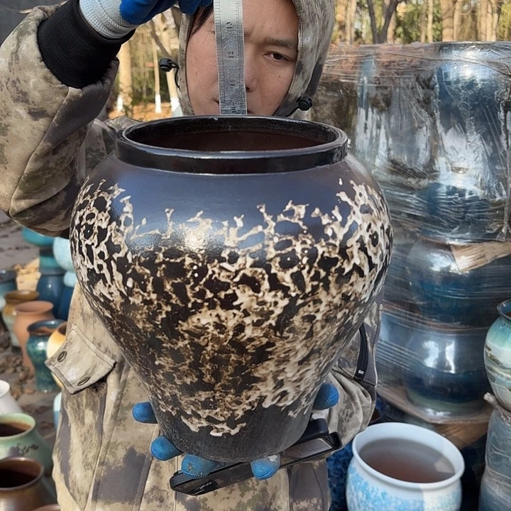 高度26厘米口17厘米