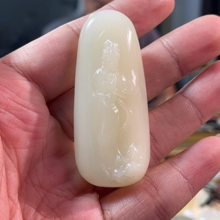 颈饰未镶嵌和田玉