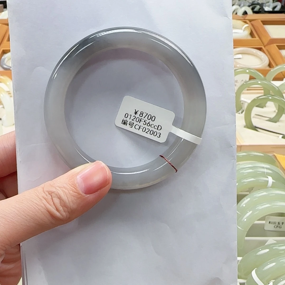 和田玉手镯未镶嵌54