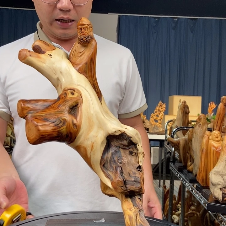 柏木（崖柏）随型摆件
