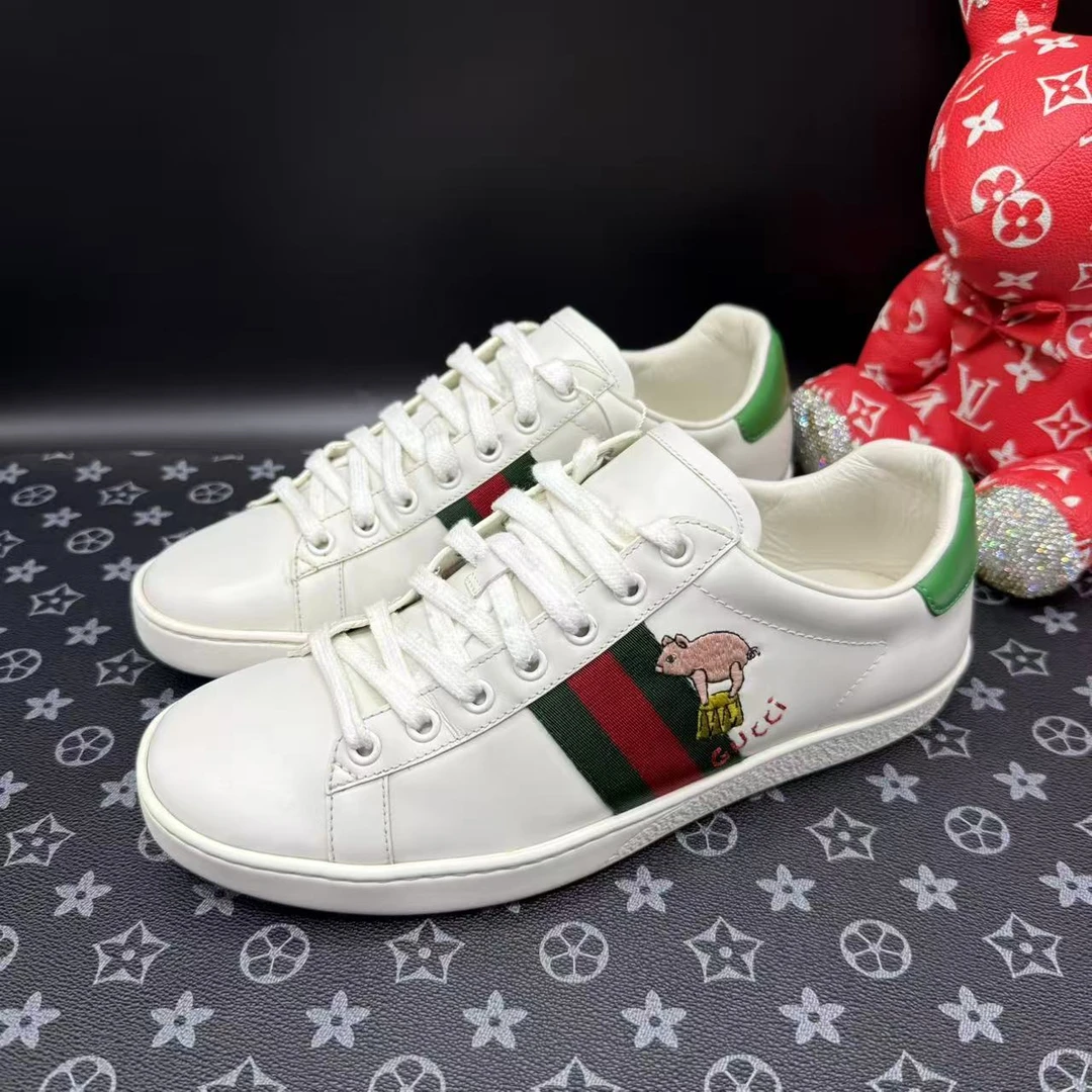 95新 GUCCI/古驰 白色小猪小猫时尚板鞋多尺码