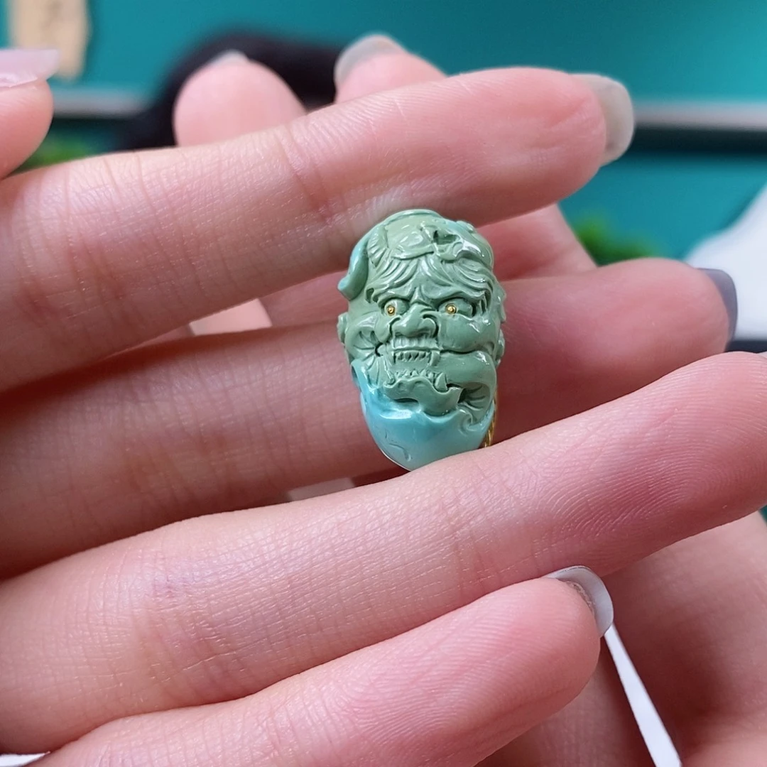 未镶嵌绿松石珠宝奇石