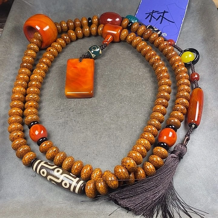 星月菩提吊坠菩提