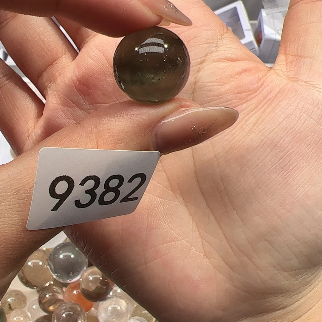 未镶嵌大型摆件（非配饰）水晶