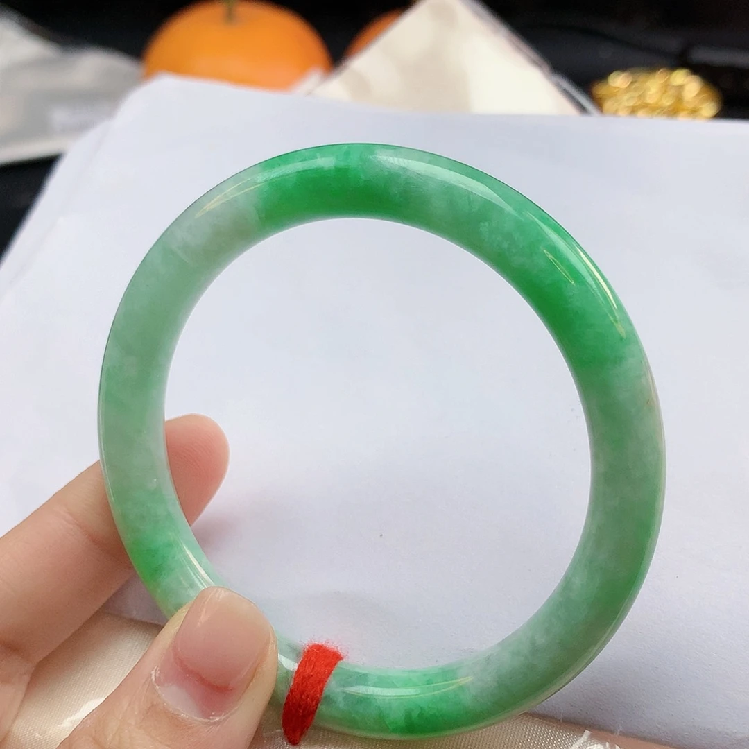 翡翠手镯未镶嵌57圈圆2475