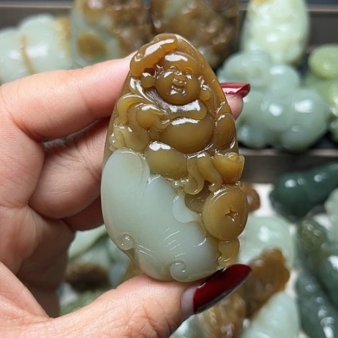 和田玉颈饰未镶嵌s**石