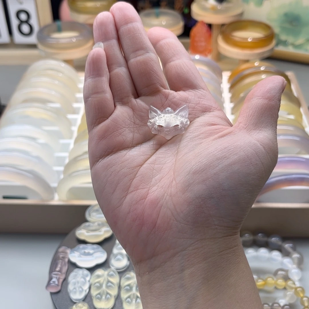 玛瑙/玉髓颈饰未镶嵌洋**麻