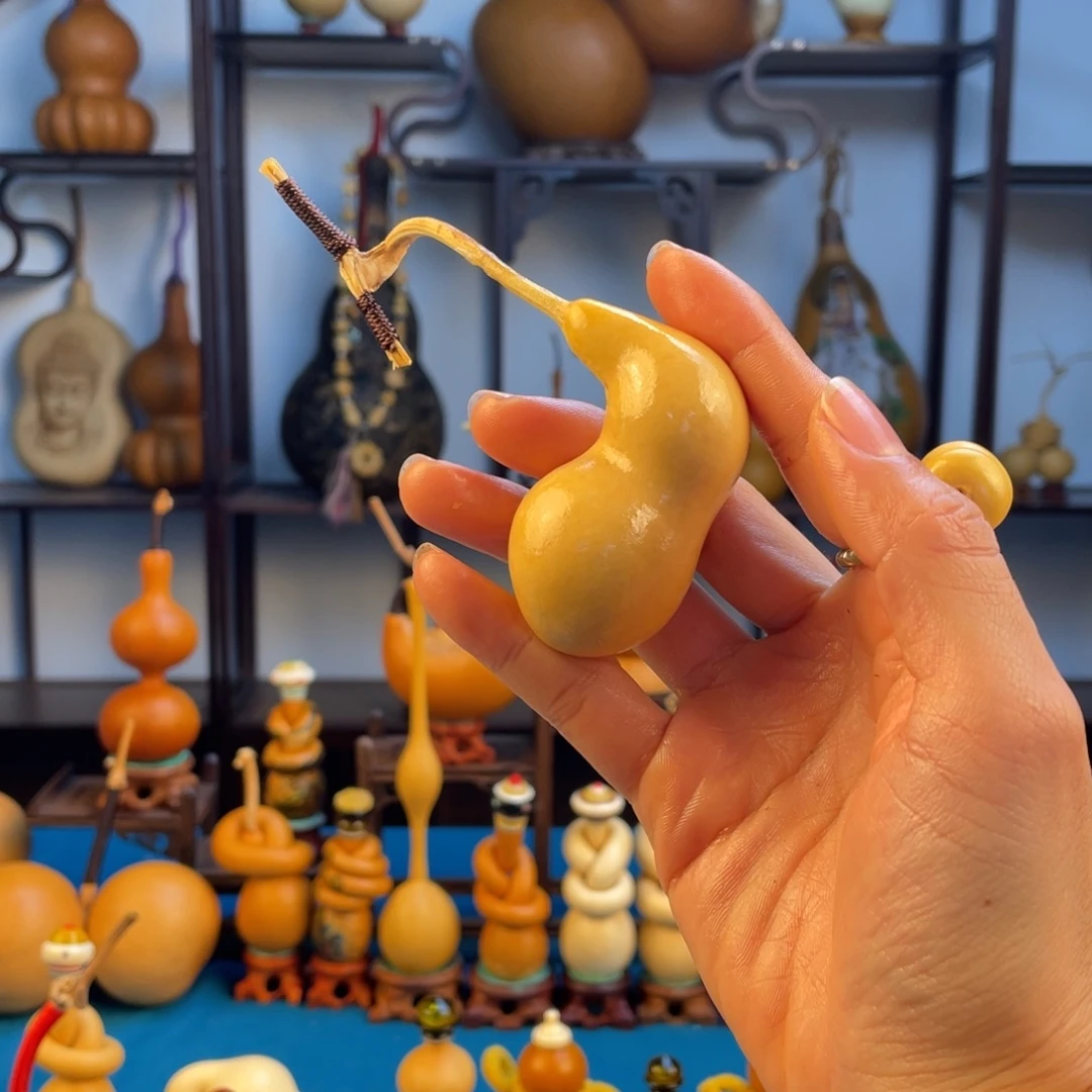 Y***e葫芦34567898753567887777