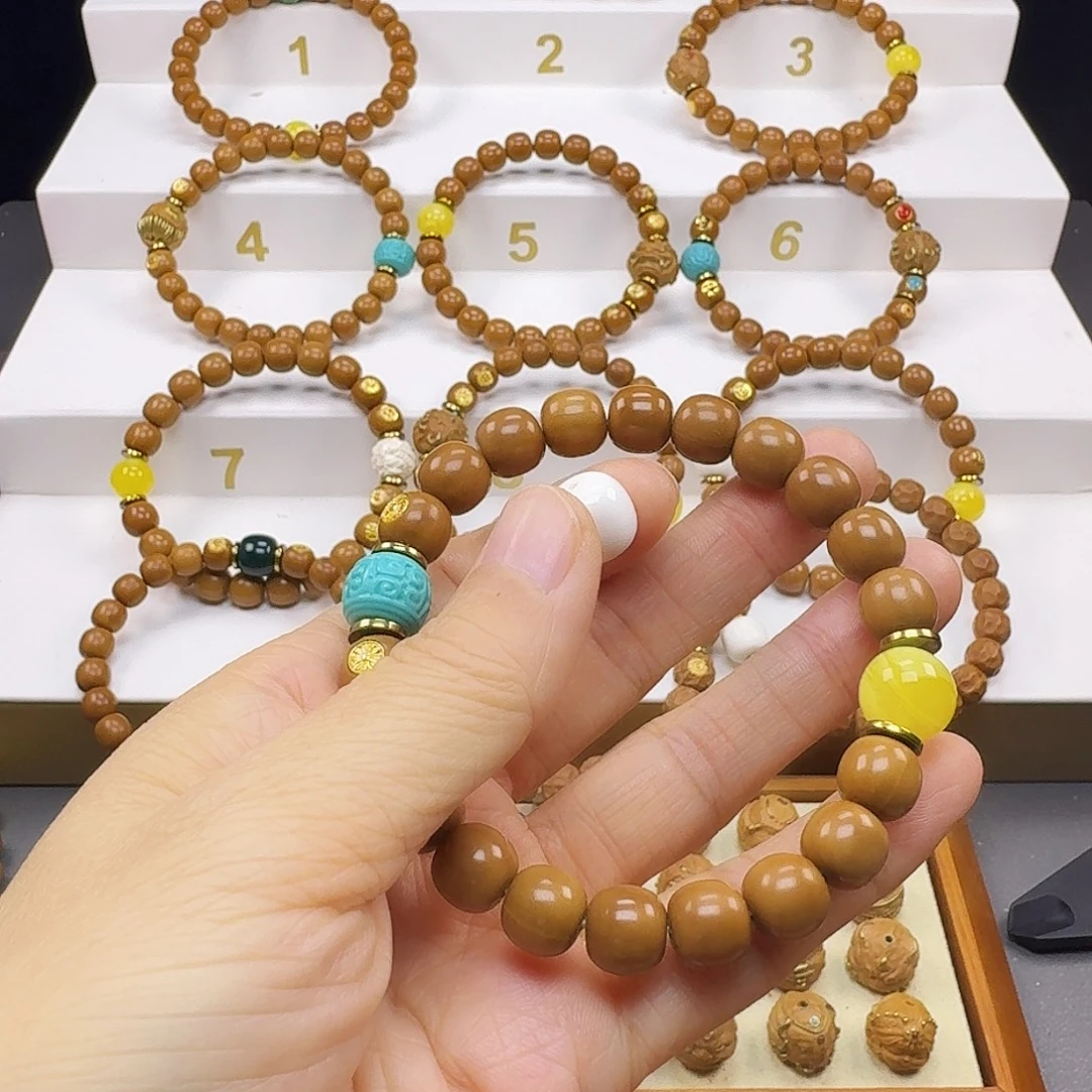 黑***水吊坠猴头核桃猴头手串