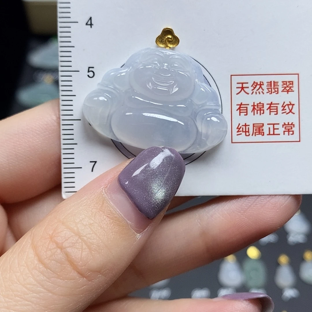 小****翡翠18K金镶嵌颈饰佛公