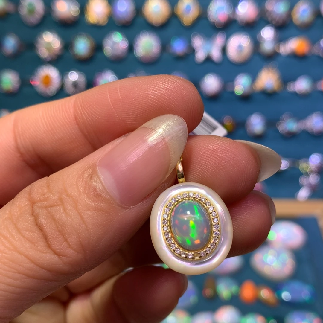 欧泊银S925镶嵌吊坠款