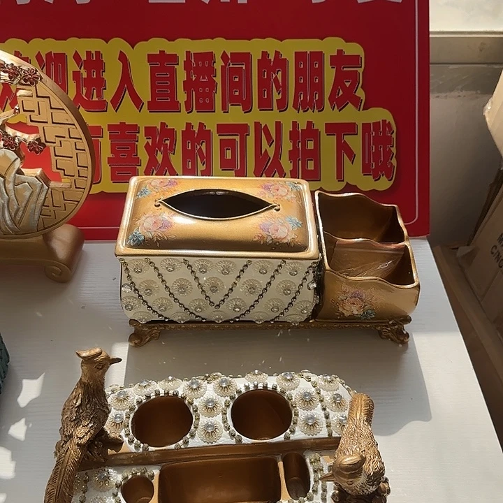 小***y树脂摆件哈哈哈哈