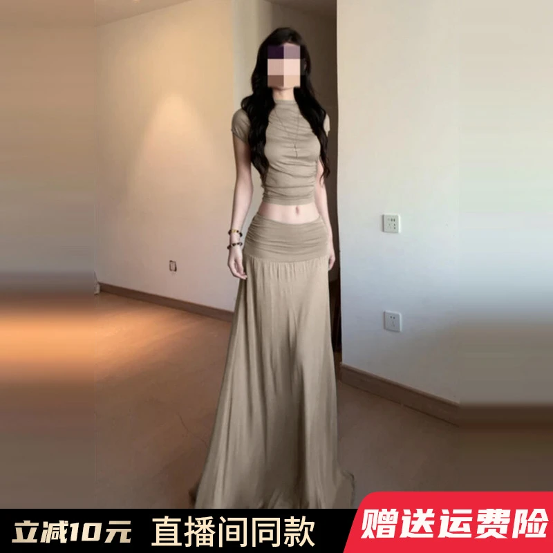 半高领连衣裙子女装早秋年流行爆款漂亮半身长裙纯欲辣妹穿搭套装