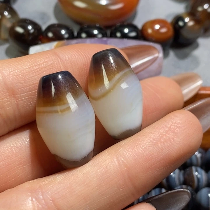 玛瑙/玉髓合金颈饰