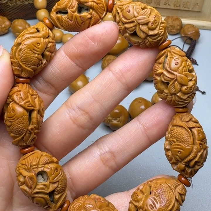 橄榄核手串/手链鱼戏莲花
