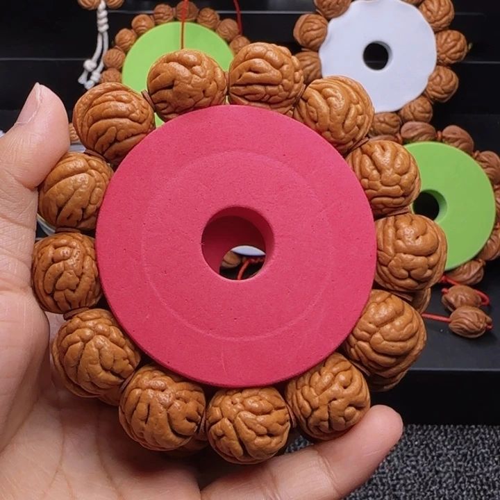 Z***周文玩核桃吊坠龙纹桃核