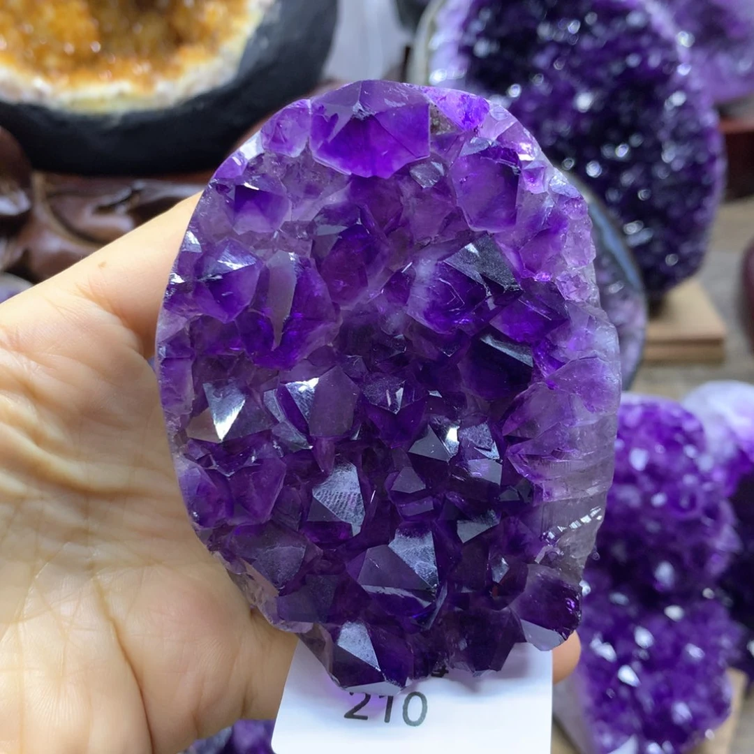 紫晶大型摆件（非配饰）未镶嵌