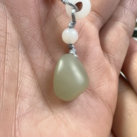 和田玉颈饰未镶嵌福利