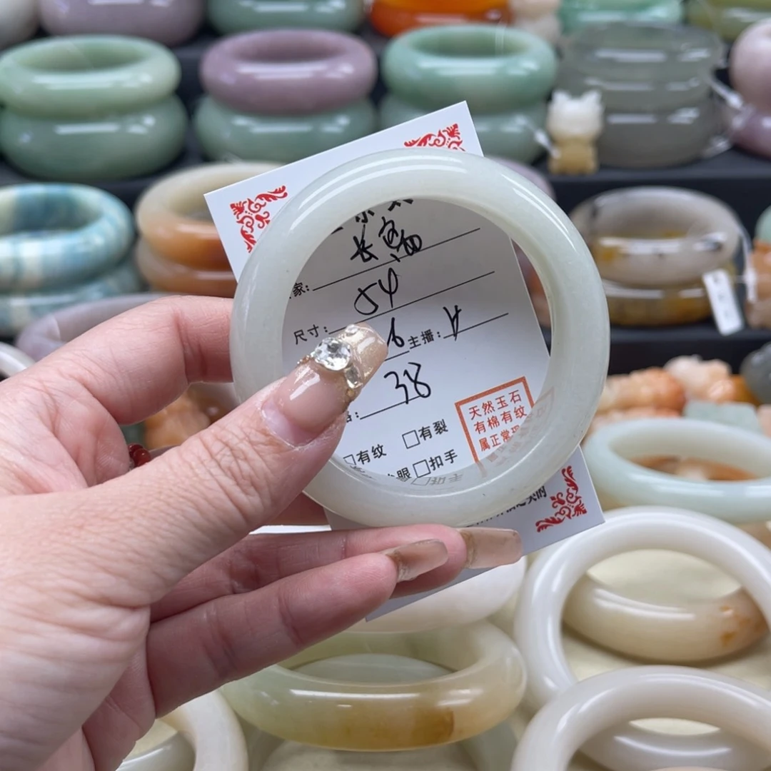 石英质玉你未镶嵌长*离