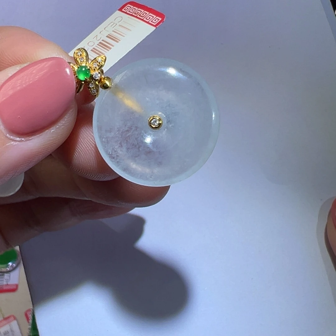 翡翠颈饰18K金镶嵌吊坠