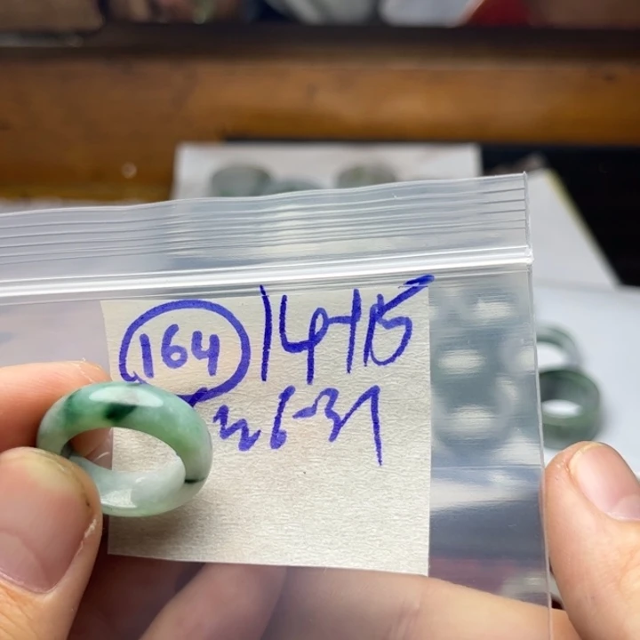 定制翡翠未镶嵌明天