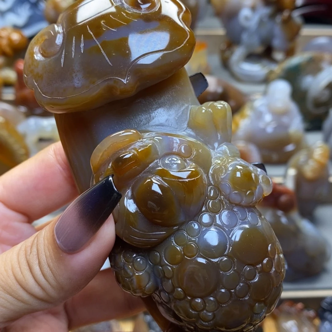 玛瑙/玉髓把件未镶嵌