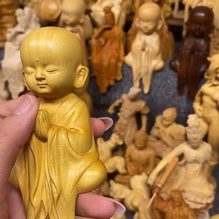 黄杨木黄杨木瑕疵和尚