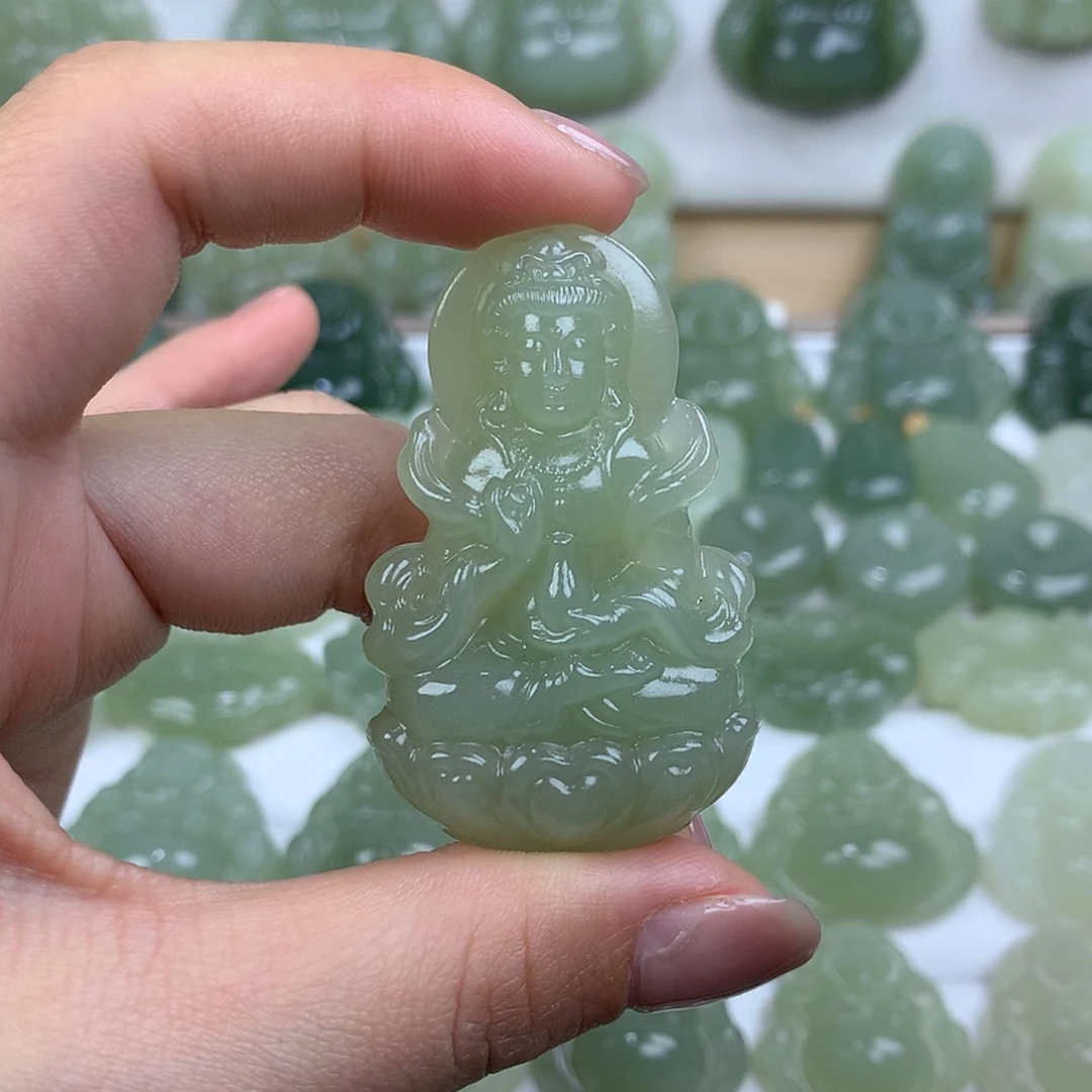 【闪购商品】颈饰未镶嵌和田玉