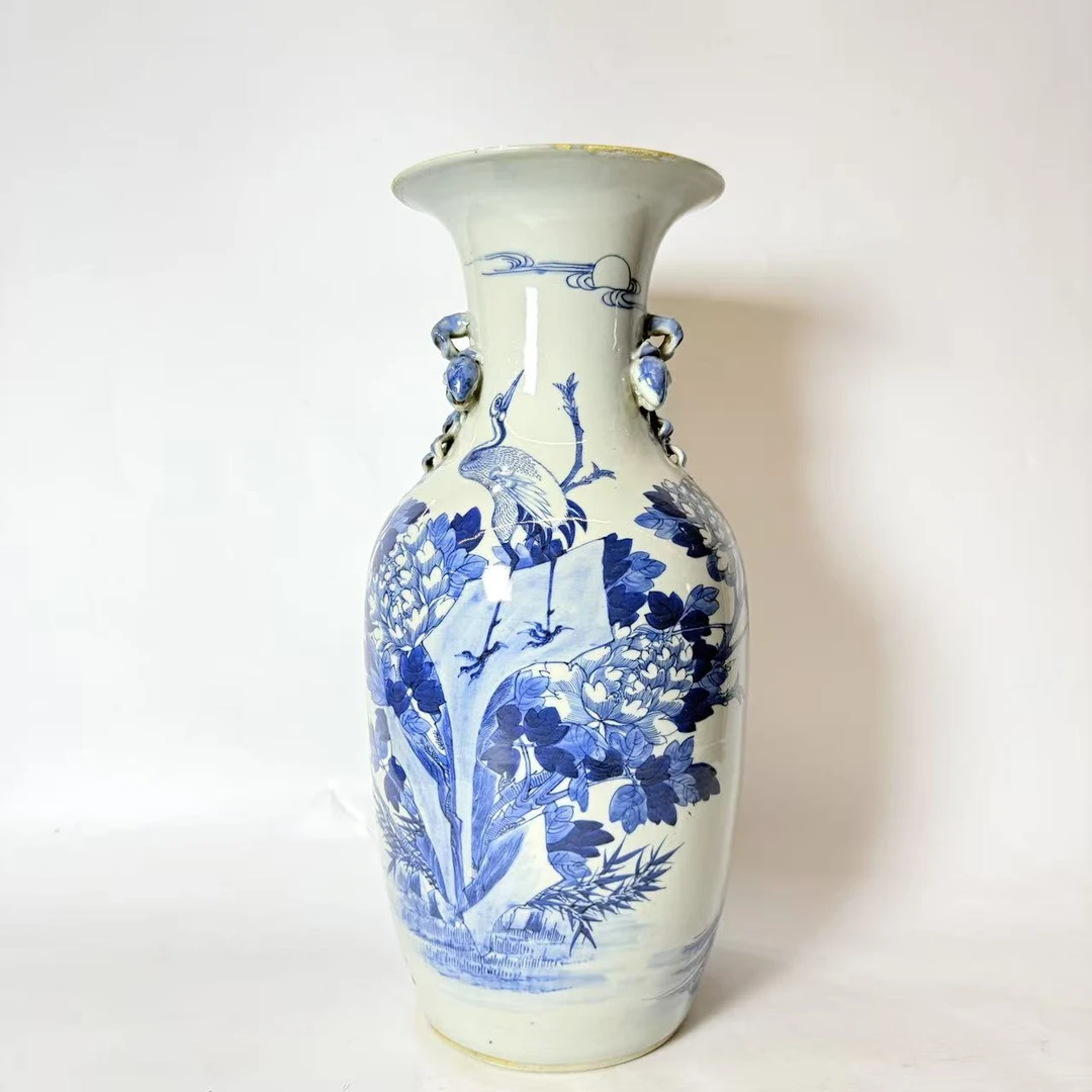 JM253清中期-青花洞石花鸟双耳瓶【古董拍卖】