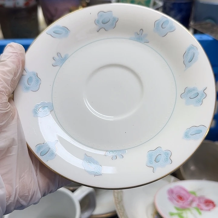 瓷片幼****草开播啦…开播啦！