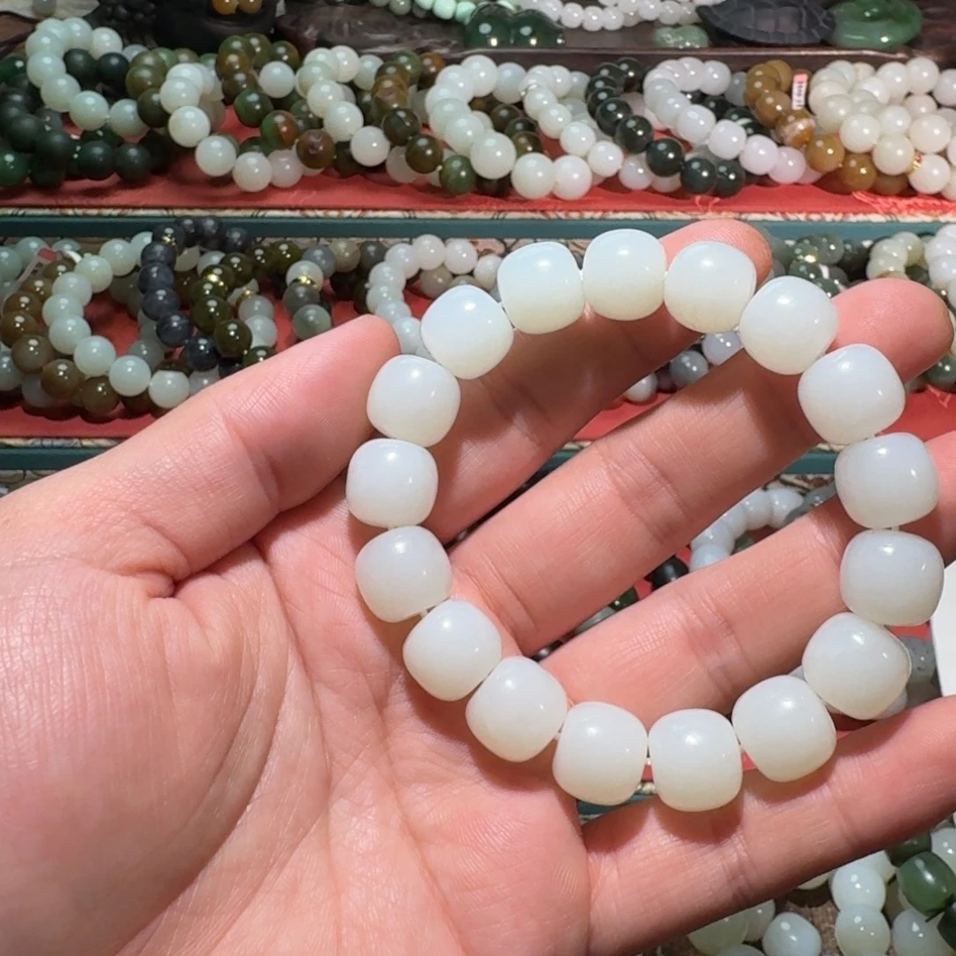 和田玉未镶嵌手链