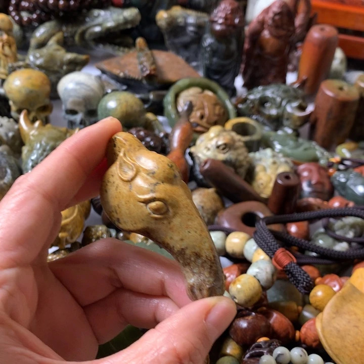 手链未镶嵌岫岩河磨玉（透闪石质玉）