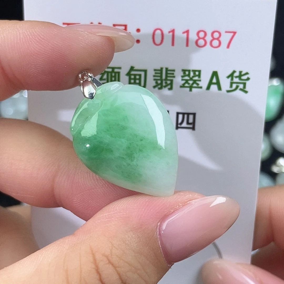 翡翠未镶嵌颈饰天然