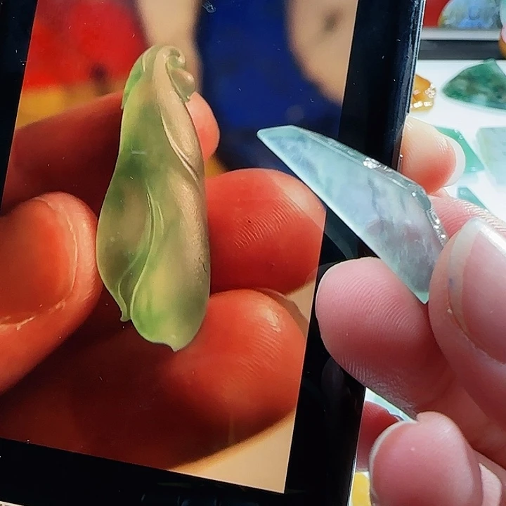 定制翡翠未镶嵌翡翠定制