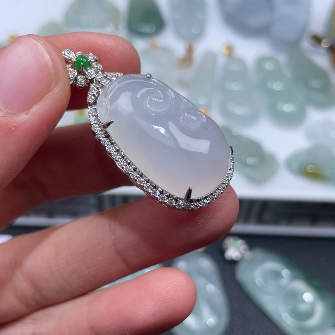 定制翡翠未镶嵌翡翠