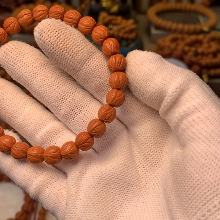 M***e桃核手串秦岭龙纹