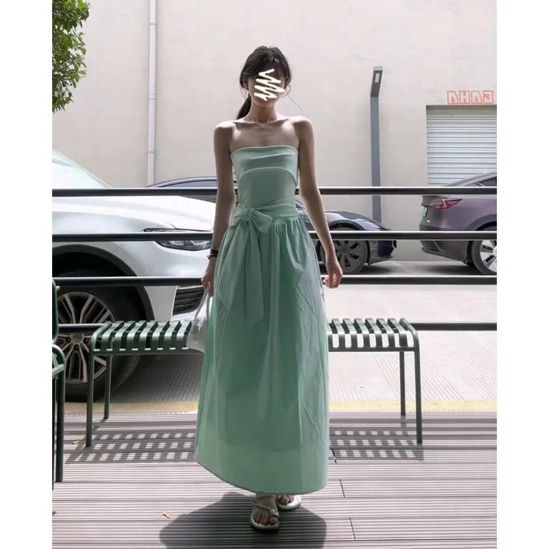 设计感连衣裙2025夏季新款法式气质蝴蝶结收腰褶皱中长款抹胸裙子