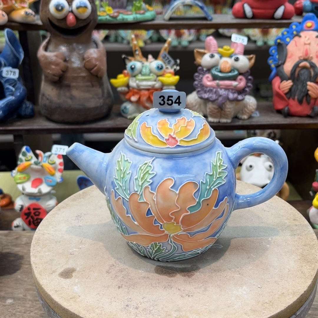 陶瓷纯手工抽象陶瓷摆件354