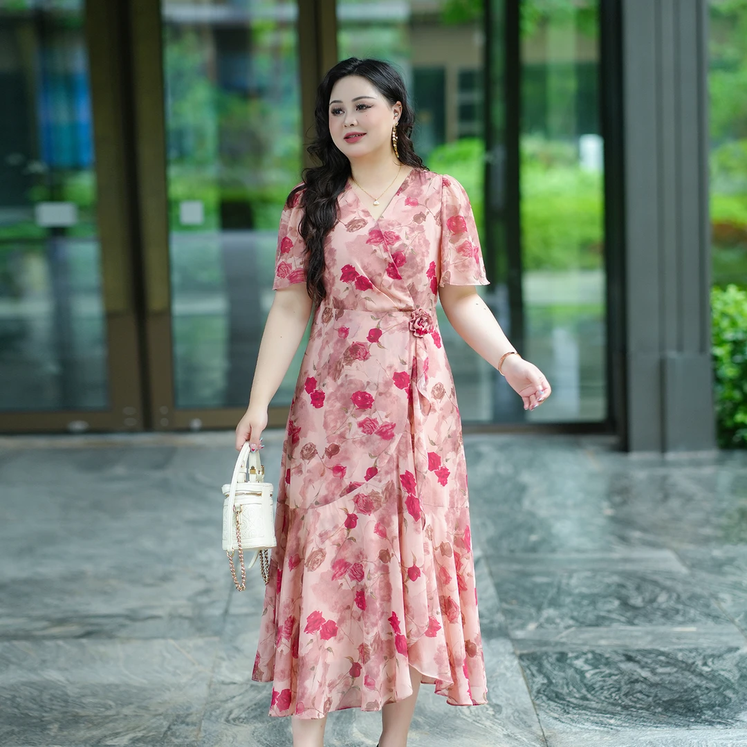 【玫瑰舞曲】大码女装连衣裙夏季新款遮肉显瘦减龄设计复古碎花裙