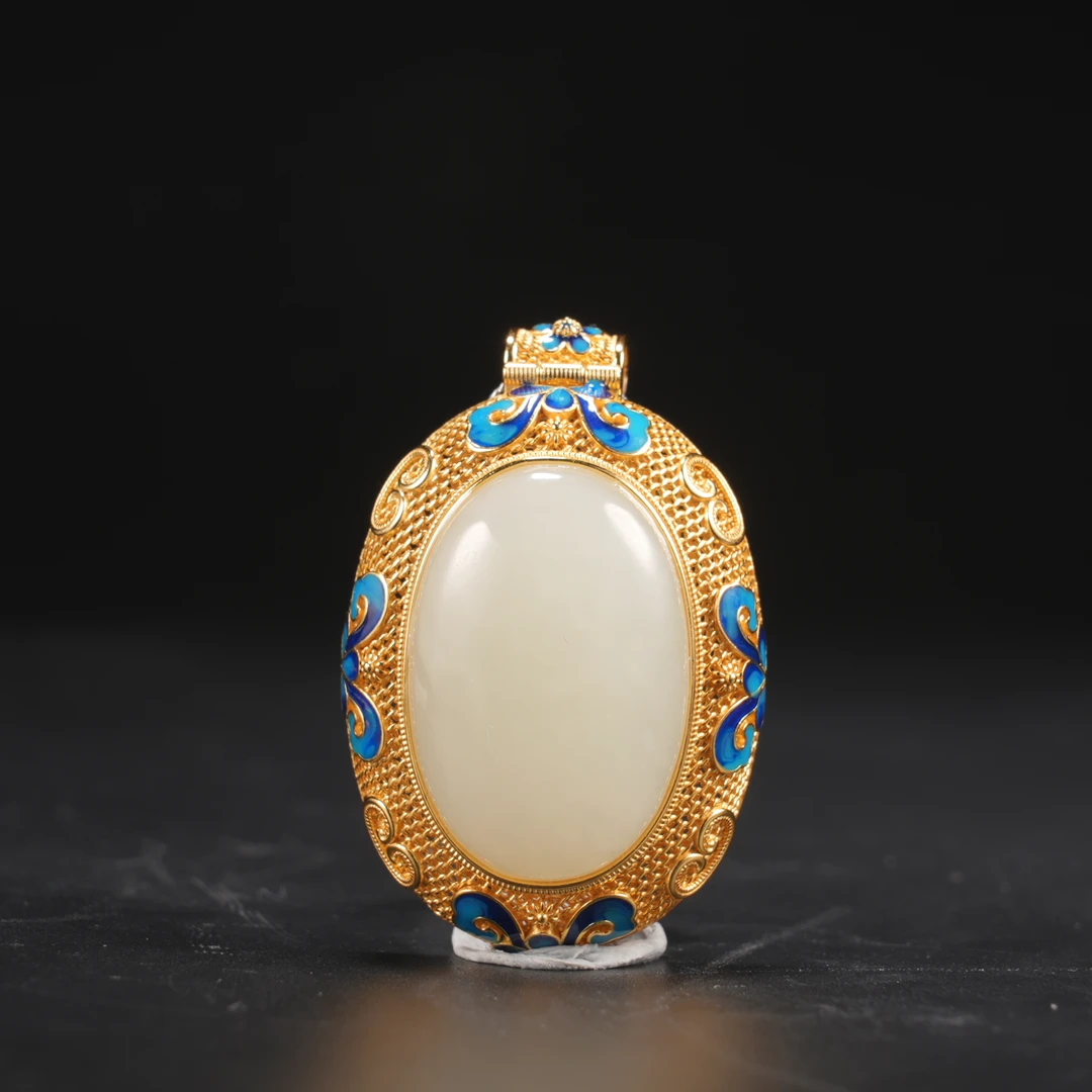 lot30925银镶和田玉吊坠