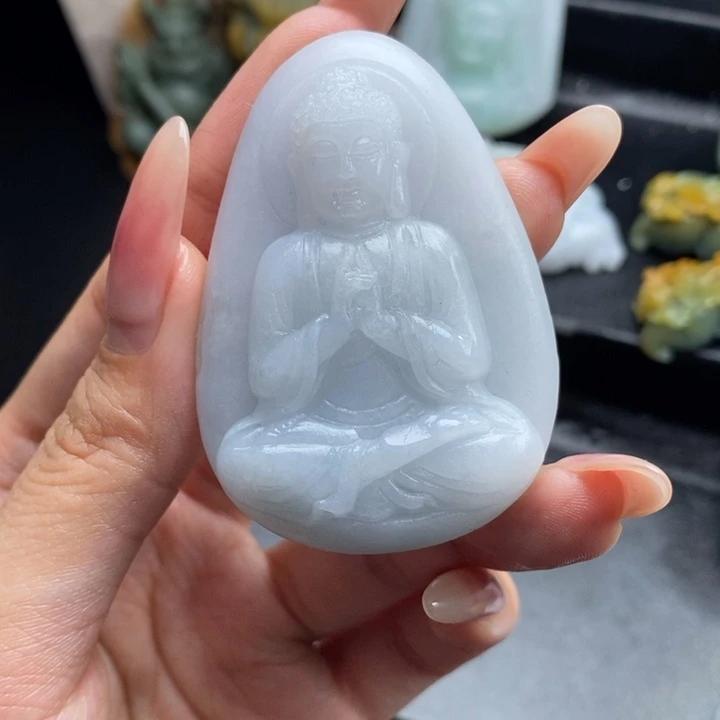 定制翡翠未镶嵌属羊猴守护大日如来