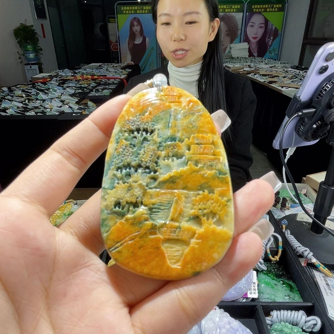 颈饰未镶嵌翡翠一