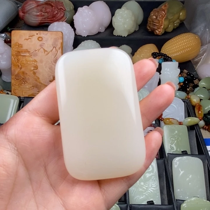 新疆昆仑山料，一物一拍