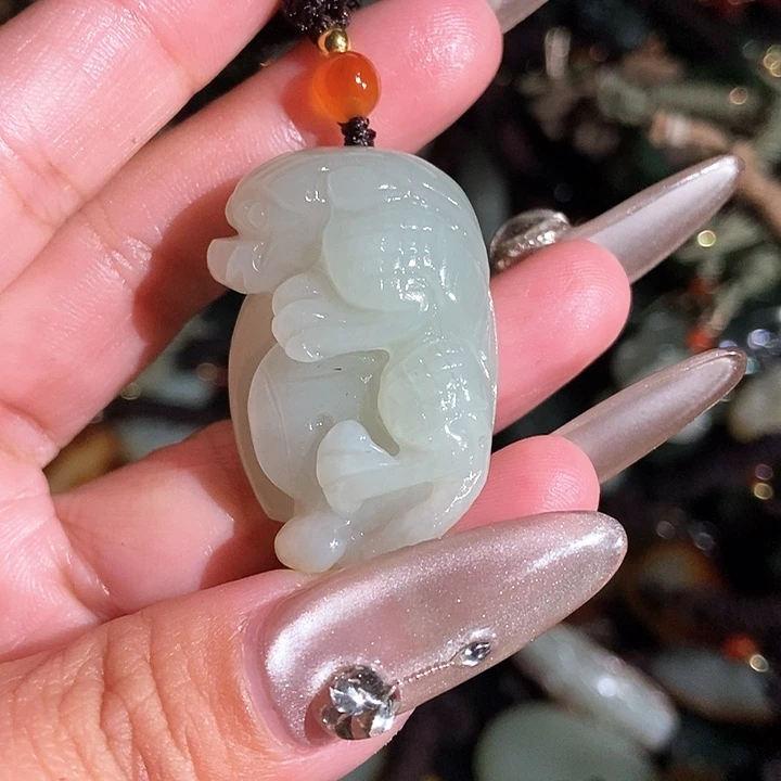 和田玉颈饰未镶嵌