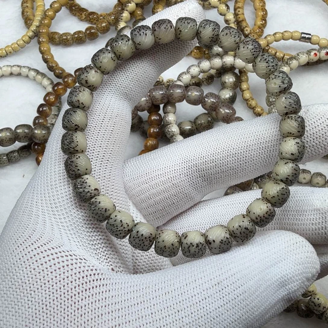 星月菩提吊坠闪购18卡8