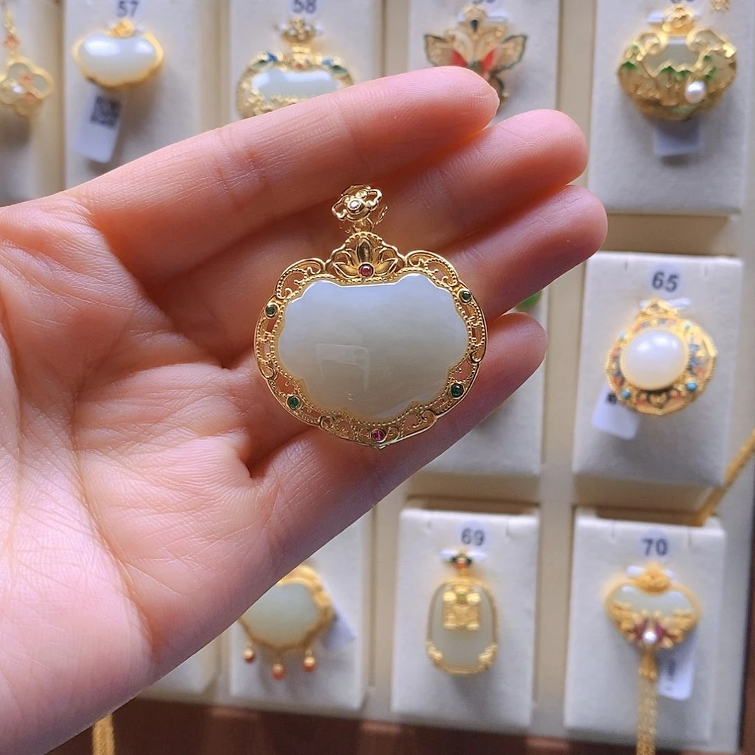 和田玉颈饰银S925镶嵌