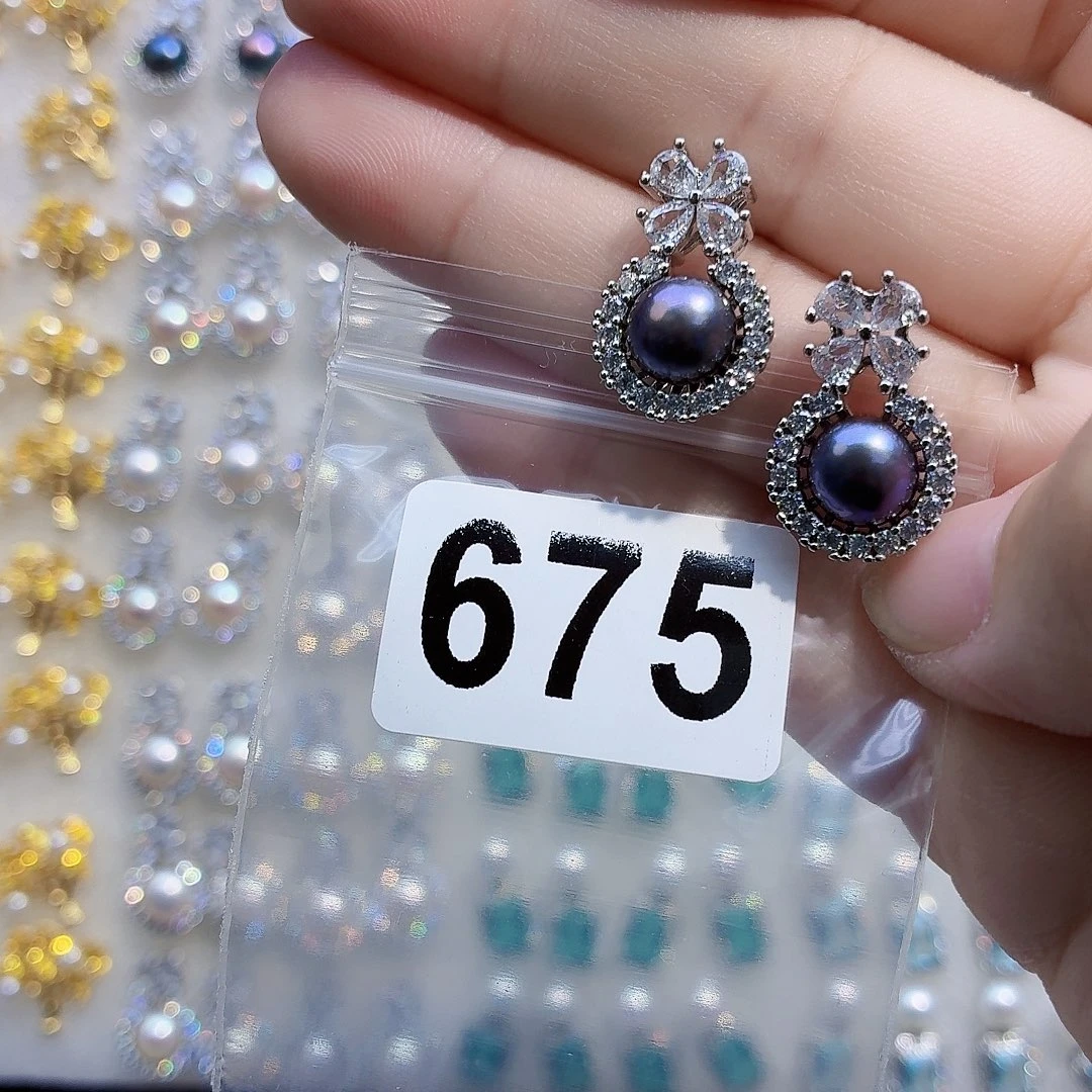 合金耳饰淡水珍珠