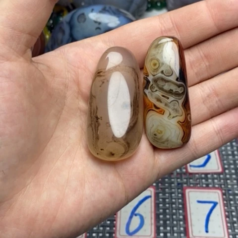 未镶嵌玛瑙/玉髓珠宝奇石一***界