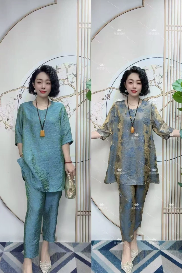 新款中老年时尚妈妈套装
