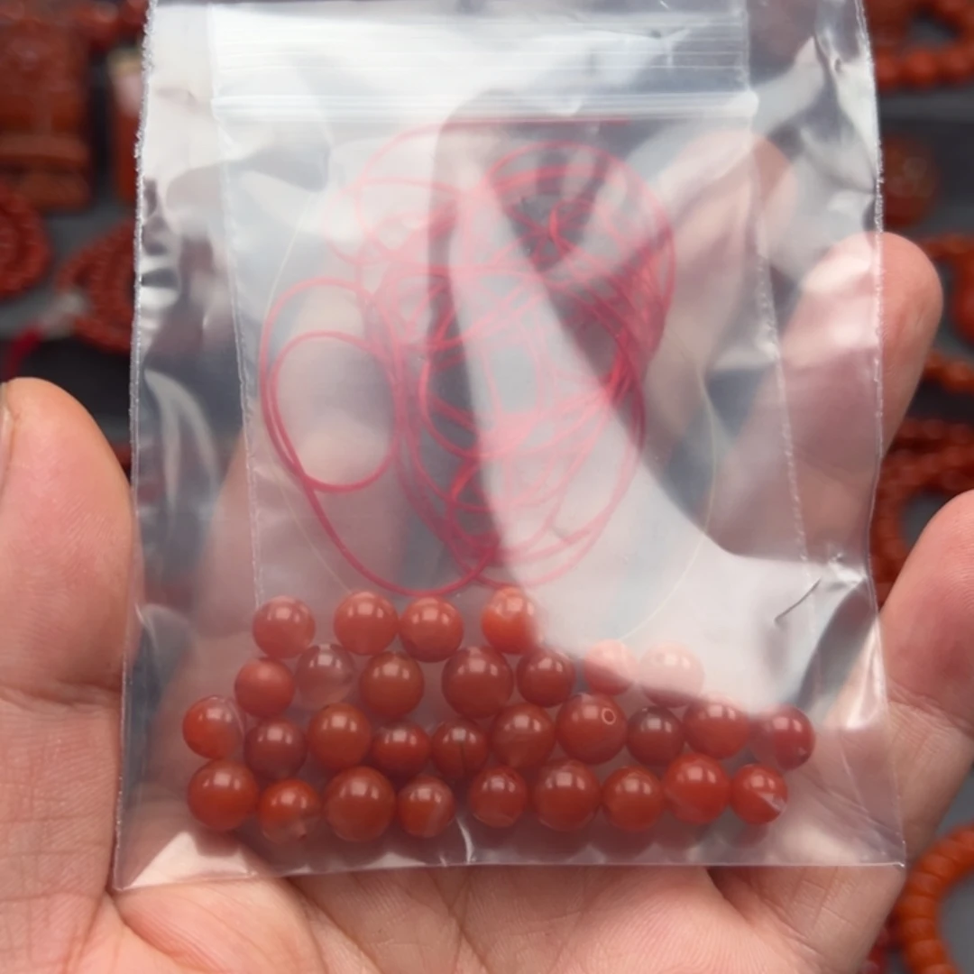 南红玛瑙未镶嵌圆珠一包